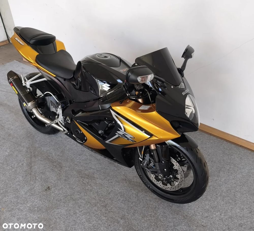 Suzuki GSX-R - 2