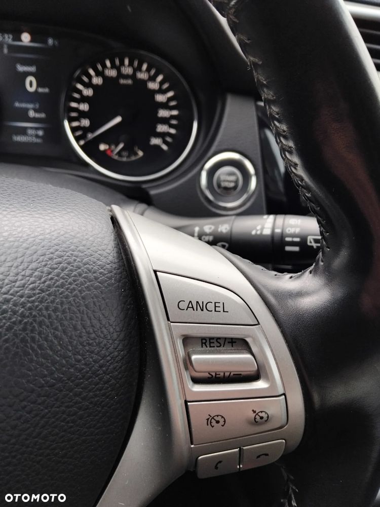 Nissan Qashqai 1.2 DIG-T N-Tec EU6 - 10