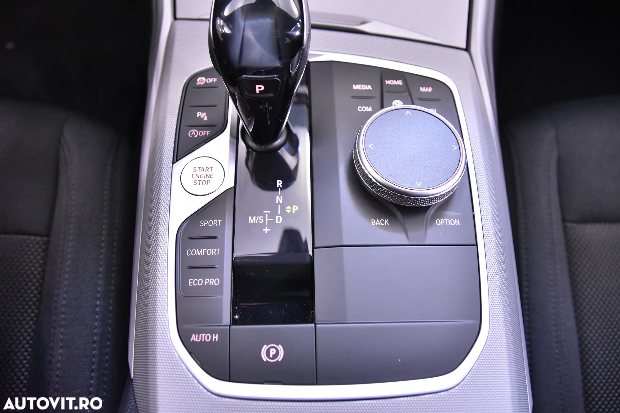BMW Seria 3 320i Touring Aut. - 17