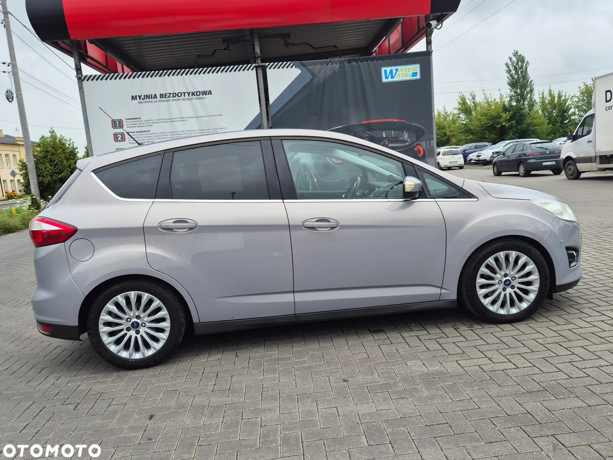 Ford C-MAX - 13