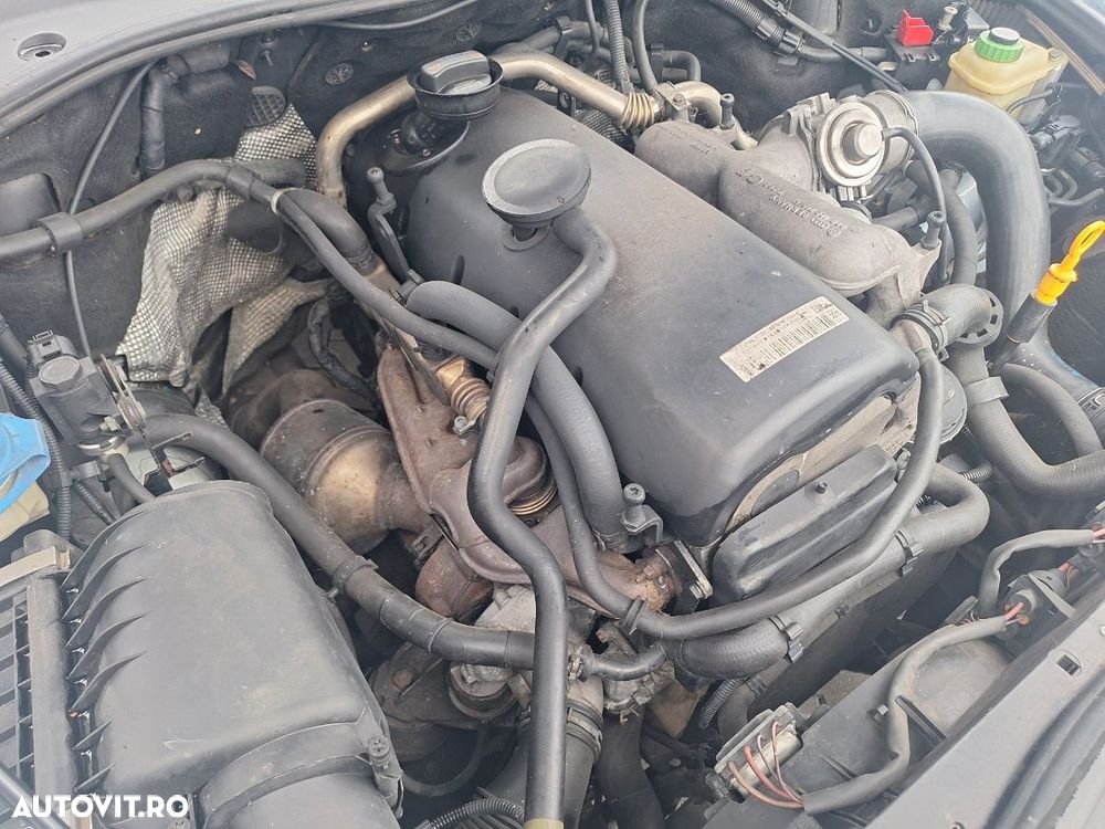 Motor defect , pornibil , baga ulei in apa  VOLKSWAGEN TOUAREG 7LA 2006 2.5 R5 TDI BAC 128KW|174HP - 1