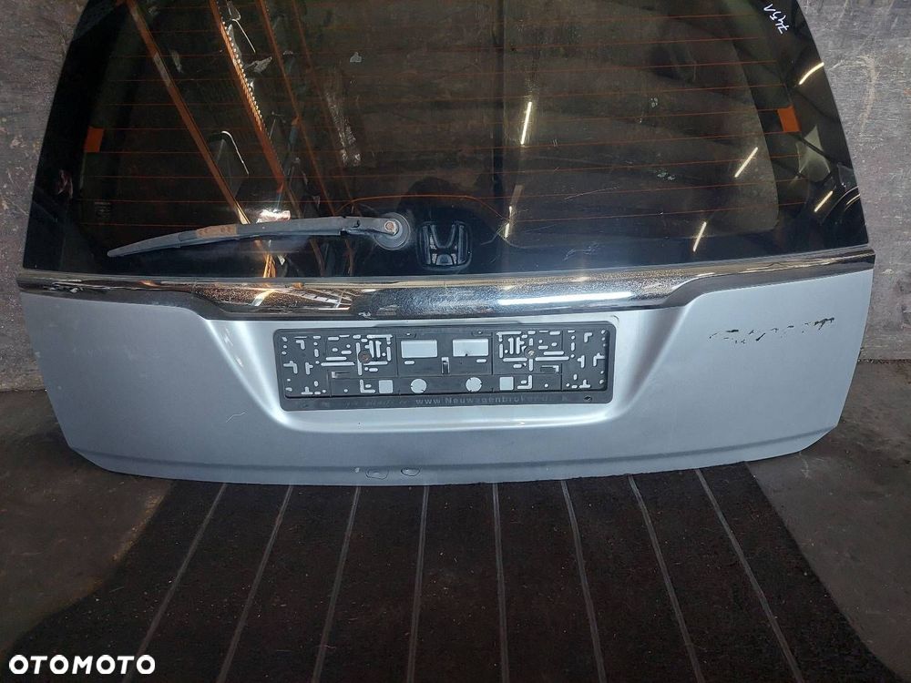 KLAPA BAGAŻNIKA + LAMPY HONDA STREAM I - 6