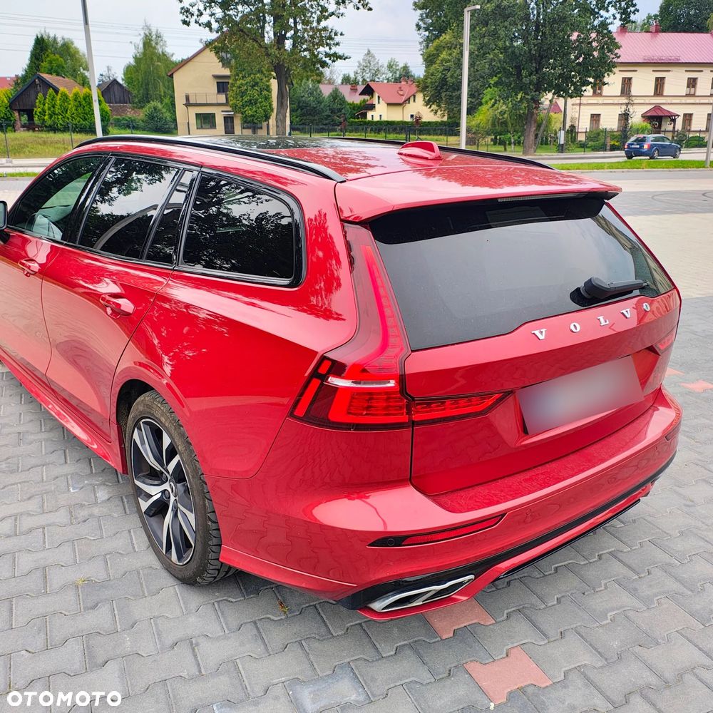 Volvo V60 D4 Geartronic R-Design - 8
