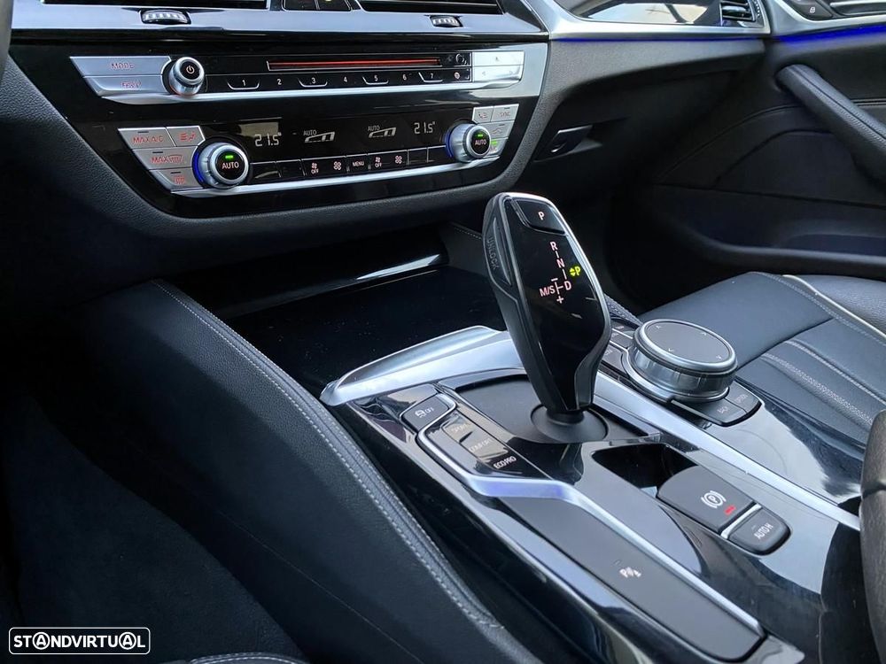 BMW 520 d Line Luxury Auto - 14