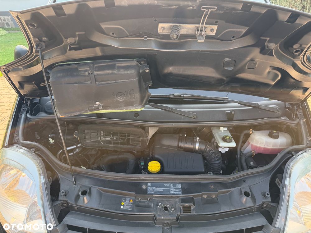 Renault Trafic - 9