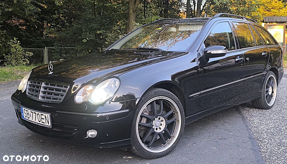 Mercedes-Benz Klasa C 350 T Elegance 4-Matic - 1