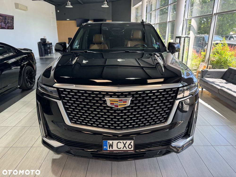 Cadillac Escalade - 8