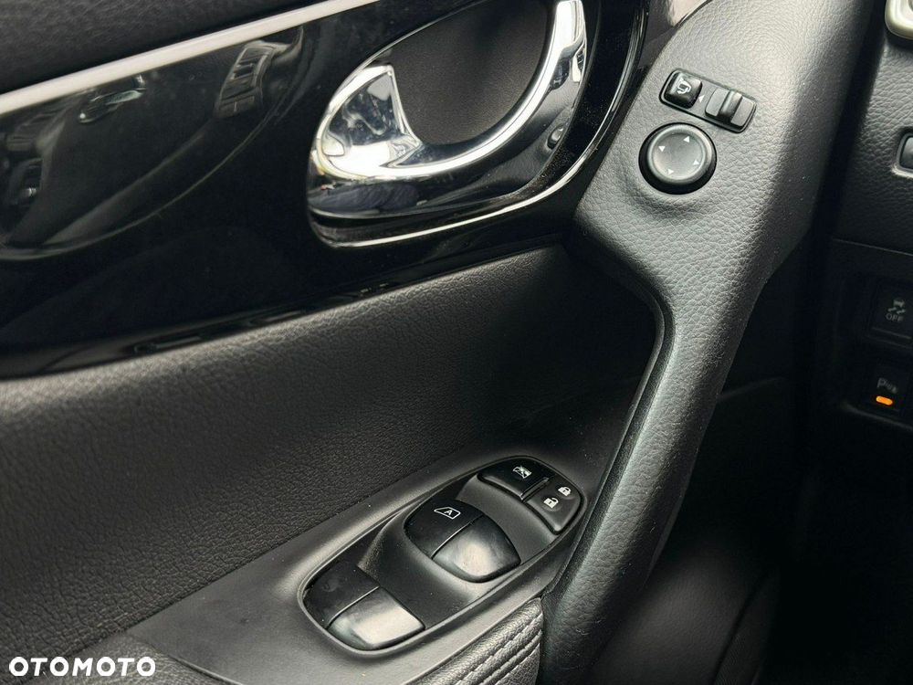 Nissan Qashqai - 15