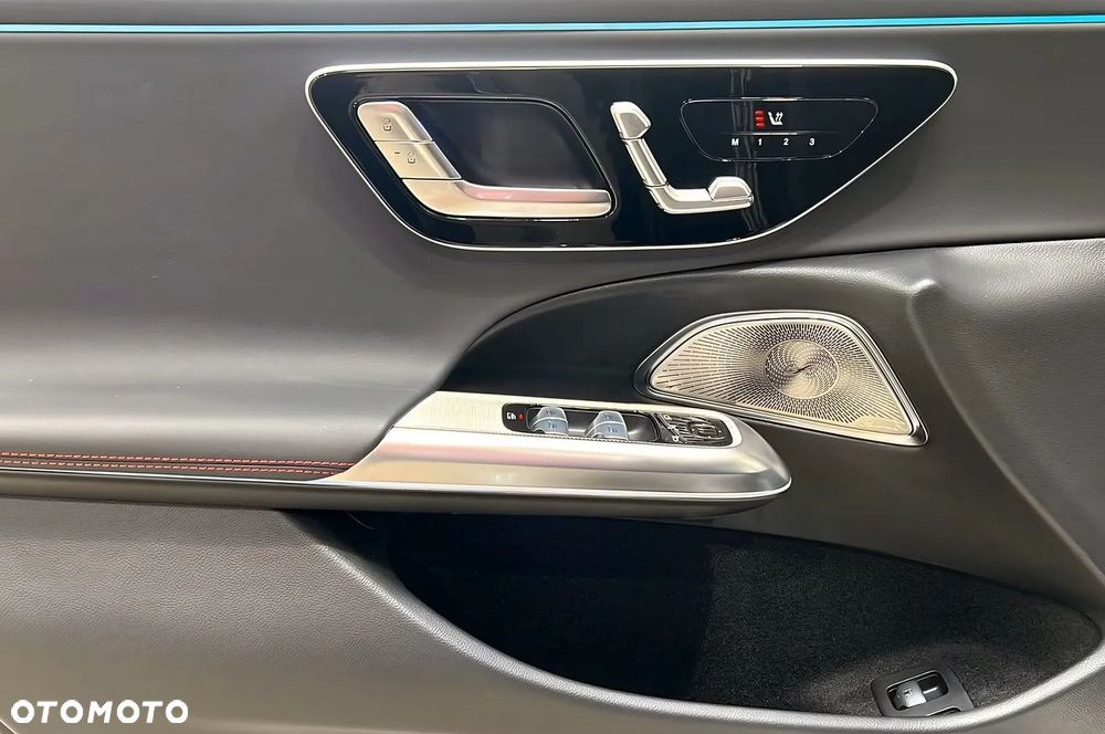 Mercedes-Benz Klasa E AMG 53 4Matic+ AMG SPEEDSHIFT TCT 9G - 10