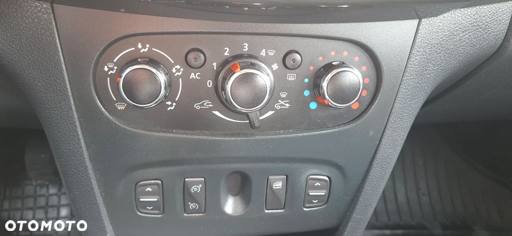 Dacia Sandero Stepway dCi 90 Ambiance - 16