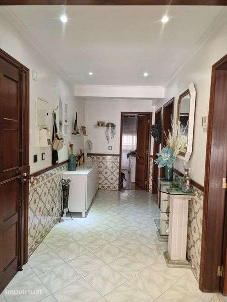 Apartamento t2 Belas - Grande imagem: 3/8