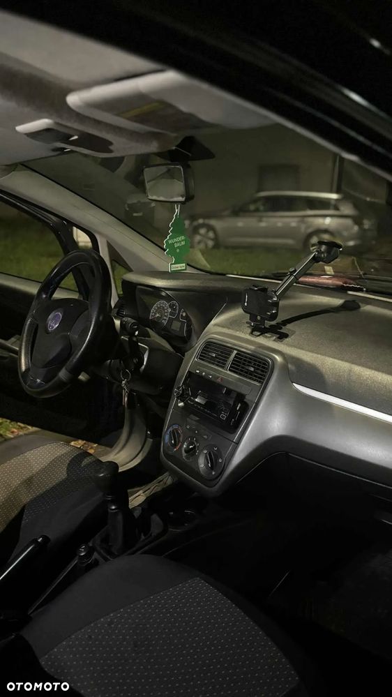 Fiat Grande Punto 1.4 8V Active - 10