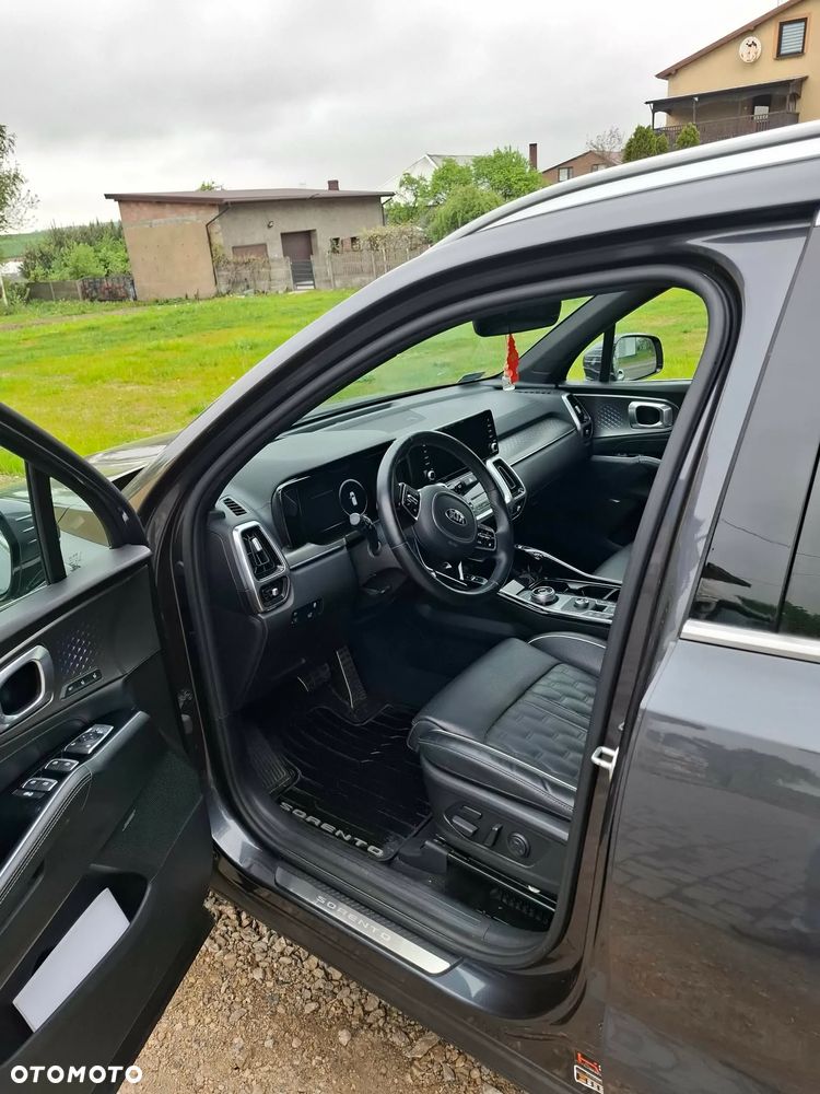 Kia Sorento - 4