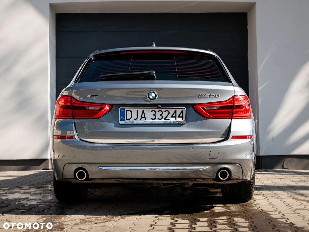 BMW Seria 5 520d Luxury Line sport - 4