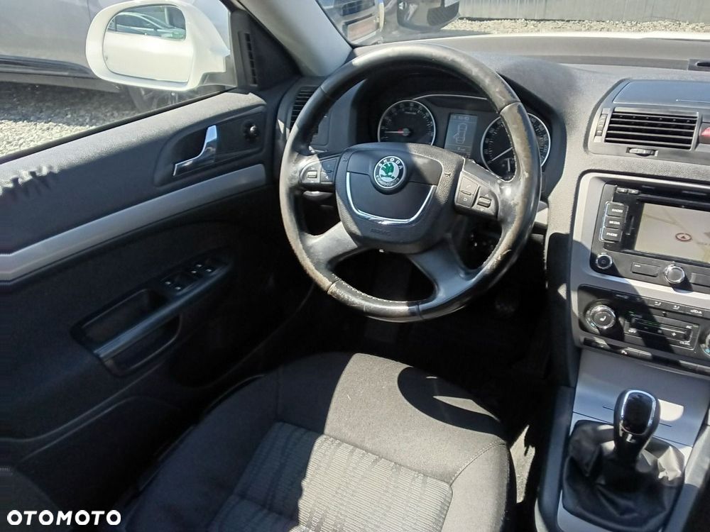 Skoda Octavia - 12