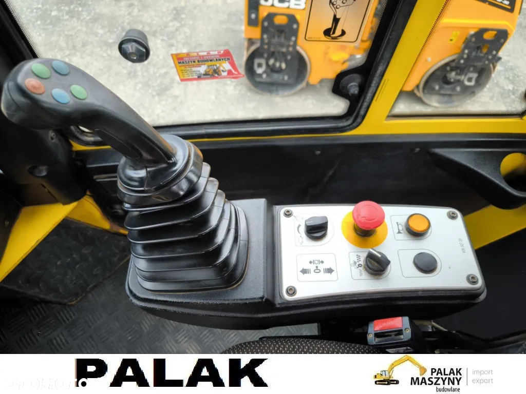 Bomag Walec drogowy BOMAG BW 213 DH -4 ,2015 rok  METAL-GUMA - 16