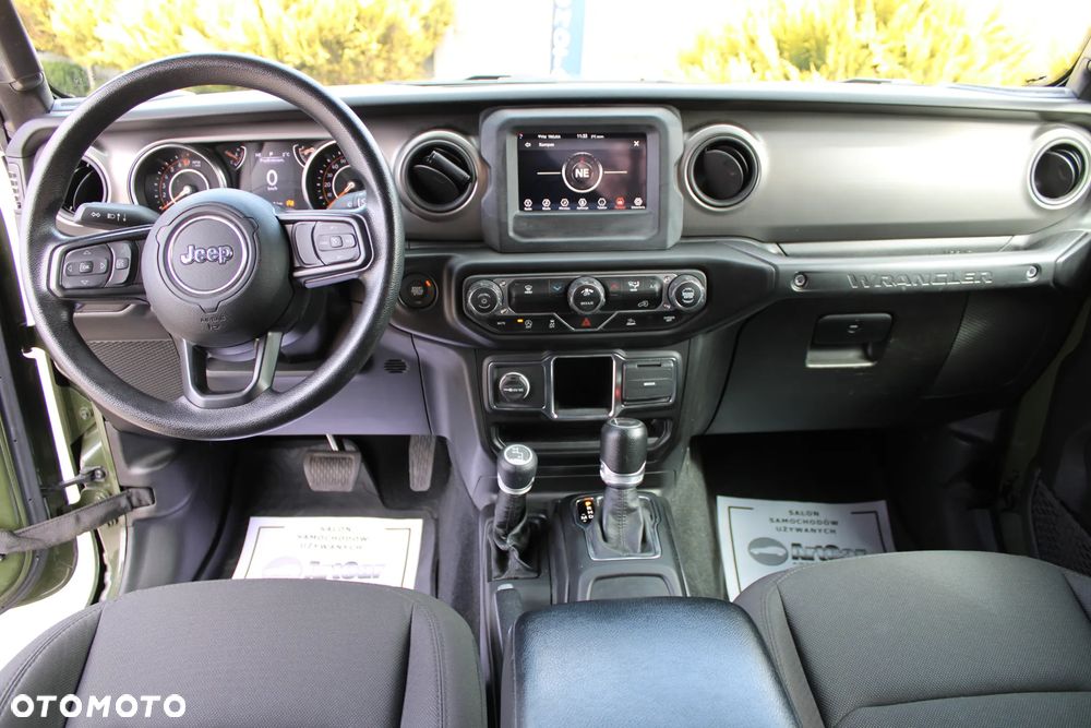 Jeep Wrangler Unlimited 3.6 Automatik X - 26