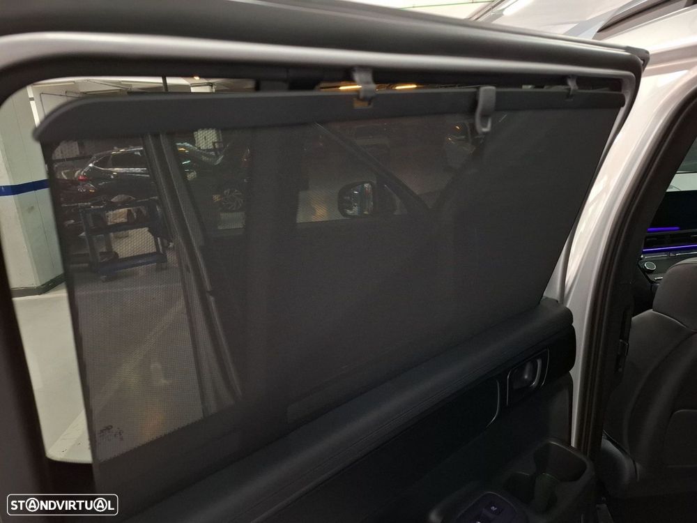 Hyundai Santa Fe 1.6 T-GDI HEV Vanguard - 15