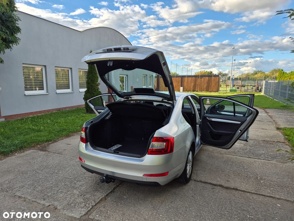 Skoda Octavia 1.6 TDI Ambition - 13