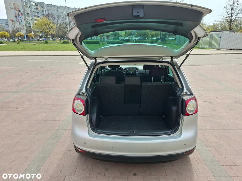 Volkswagen Golf Plus 2.0 TDI Comfortline - 6