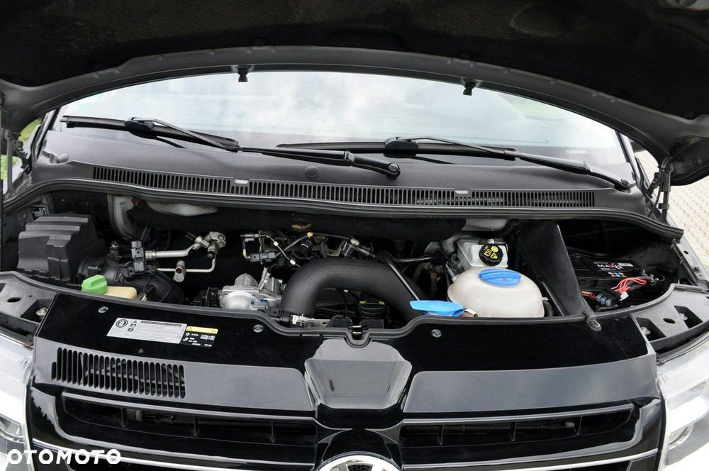 Volkswagen Multivan - 39