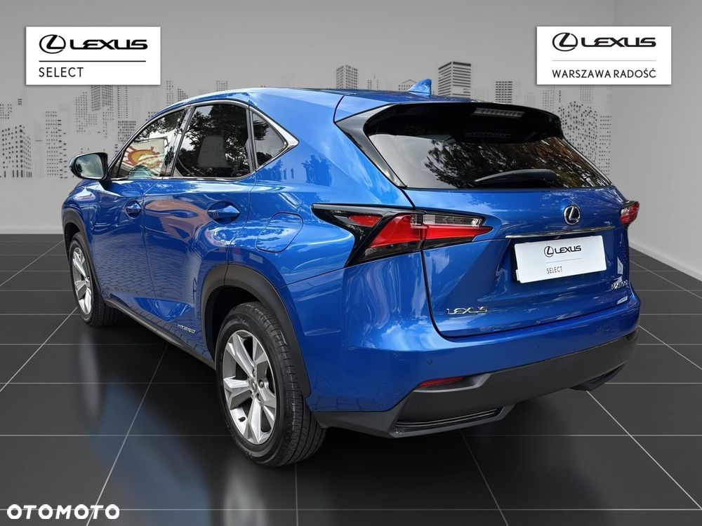 Lexus NX 300h Prestige AWD - 4