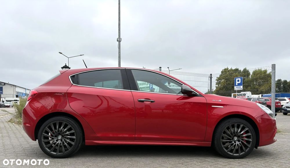 Alfa Romeo Giulietta 1.4 TB MultiAir Exclusive - 4