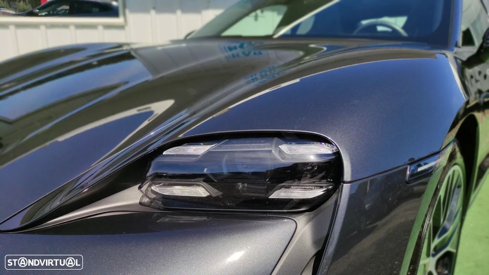 Porsche Taycan 4S Bateria Performance Plus - 8