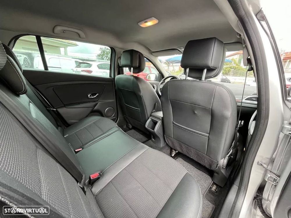 Renault Mégane Sport Tourer 1.5 dCi GT Line SS - 34