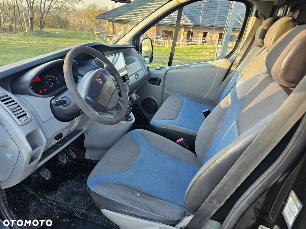 Renault Trafic - 9
