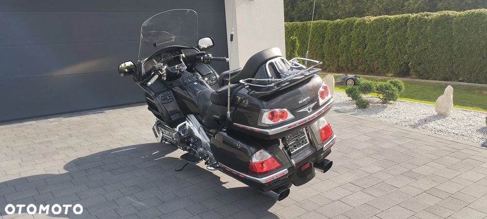 Honda GL - 13