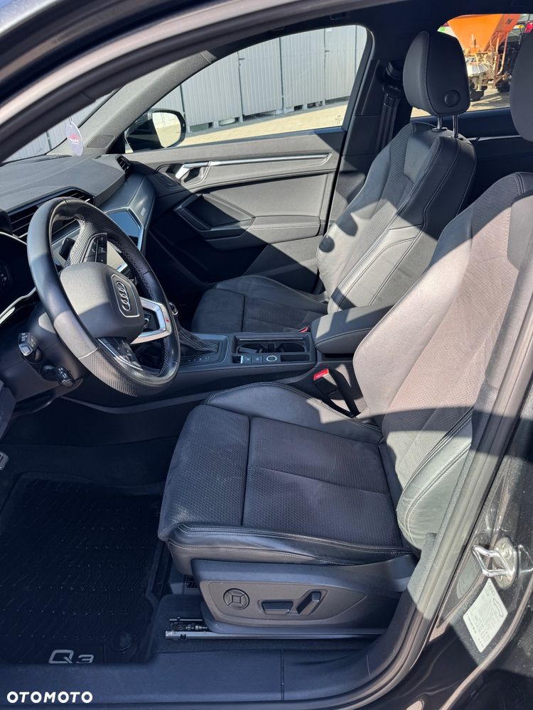 Audi Q3 40 TDI Quattro S Line S tronic - 11