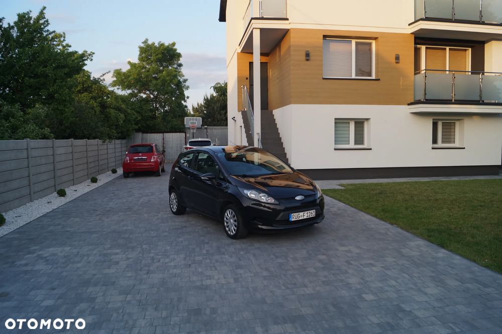 Ford Fiesta 1.25 Champions Edition - 30