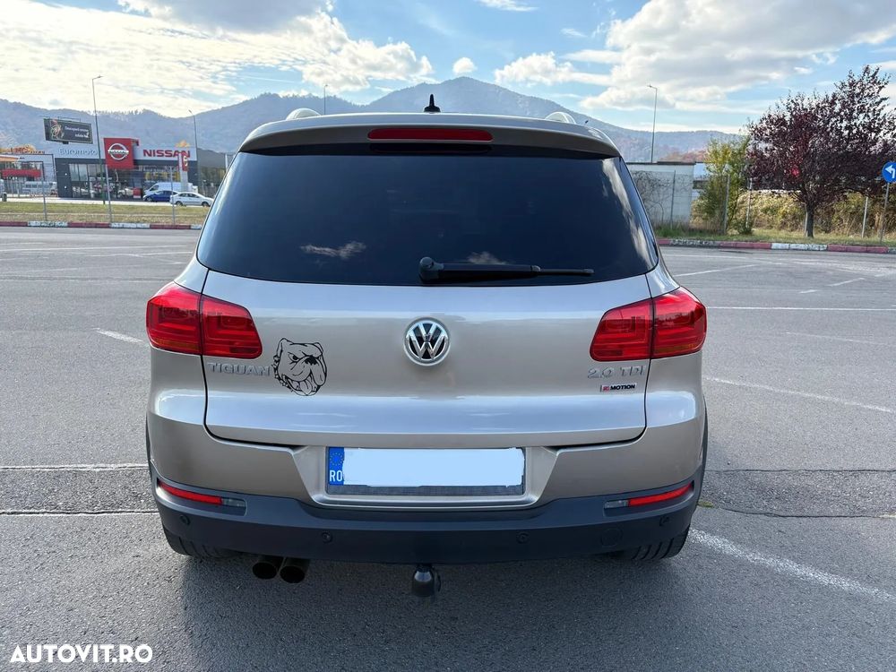 Volkswagen Tiguan 2.0 TDI 4Motion DSG Sport & Style - 6