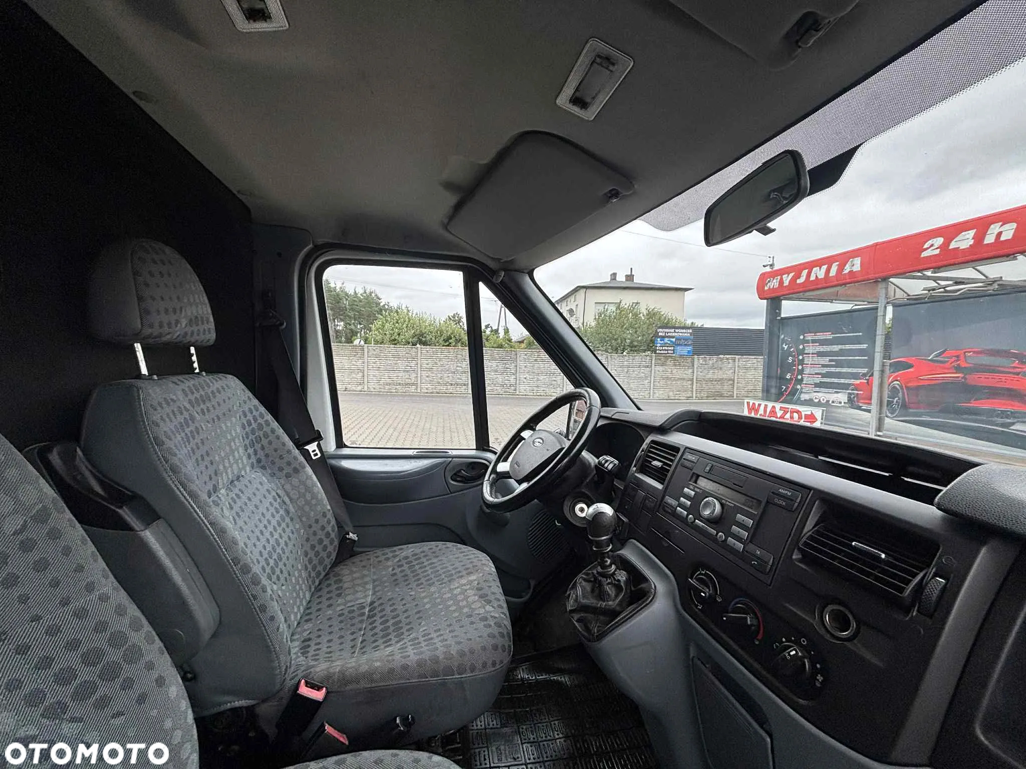 Ford Transit - 7