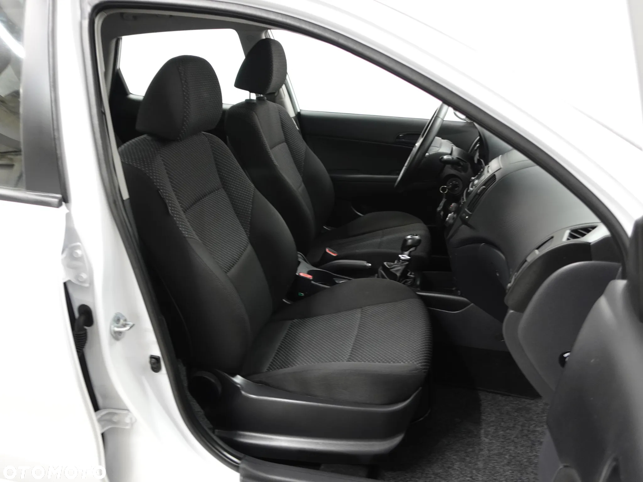 Hyundai i30 1.4 Edition Plus - 27