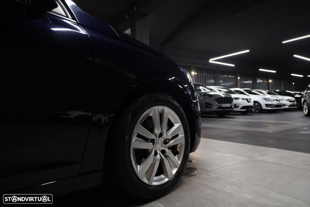 Peugeot 308 SW BlueHDi 120 Stop & Start Style - 6