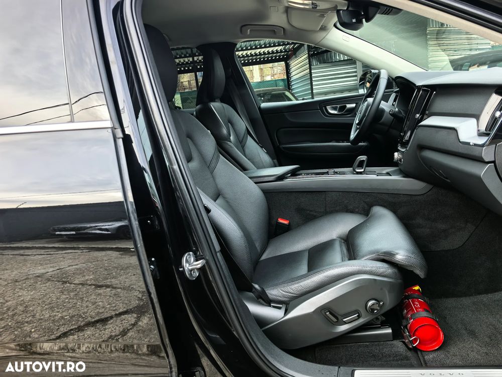 Volvo XC 60 B4 D Geartronic Momentum Pro - 13