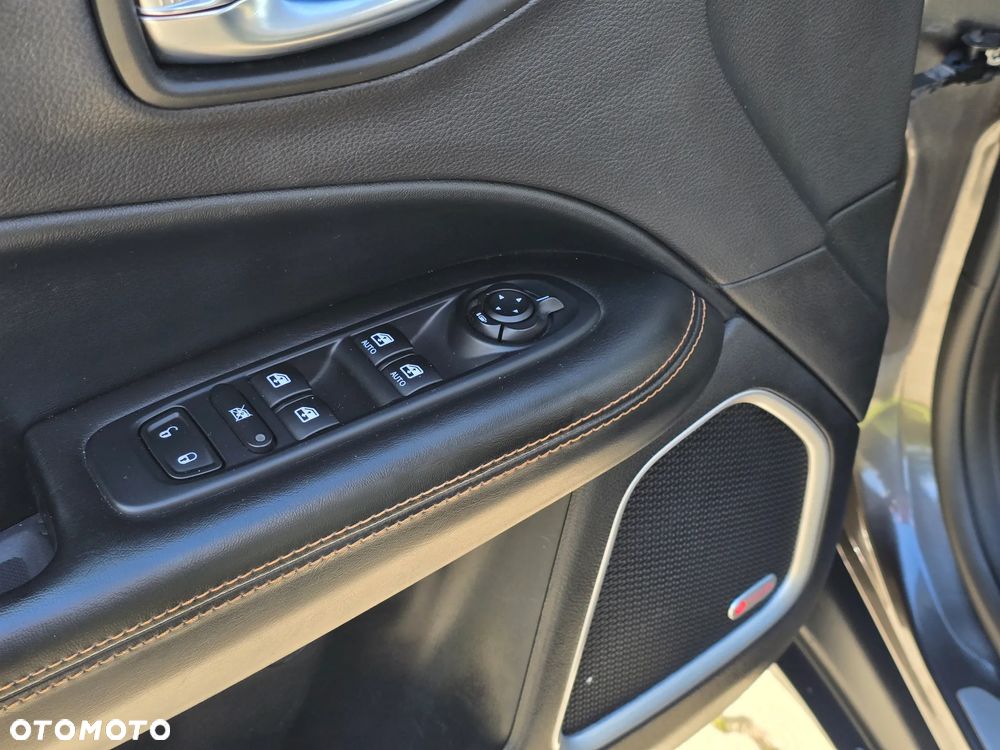 Jeep Compass 2.0 MultiJet Active Drive Limited - 9