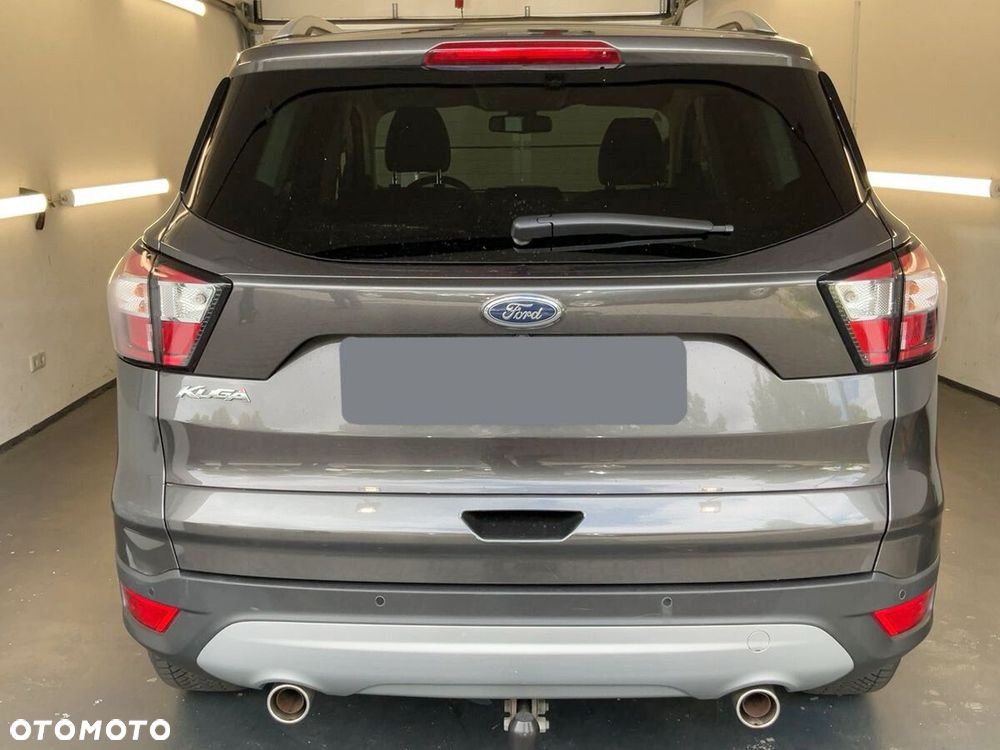 Ford Kuga - 30