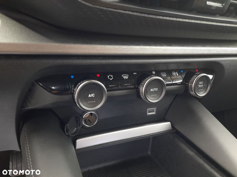 Citroën C5X 1.2 PureTech Feel Pack EAT8 - 19