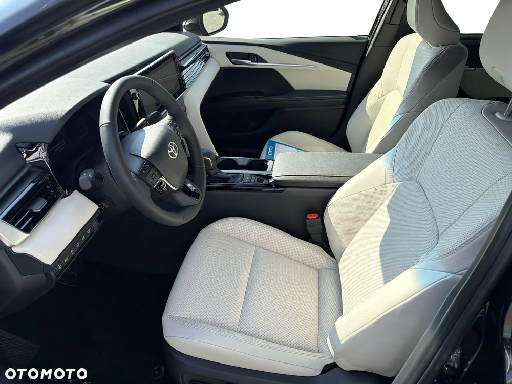 Toyota Camry 2.5 Hybrid Dynamic Force Executive e-CVT - 16