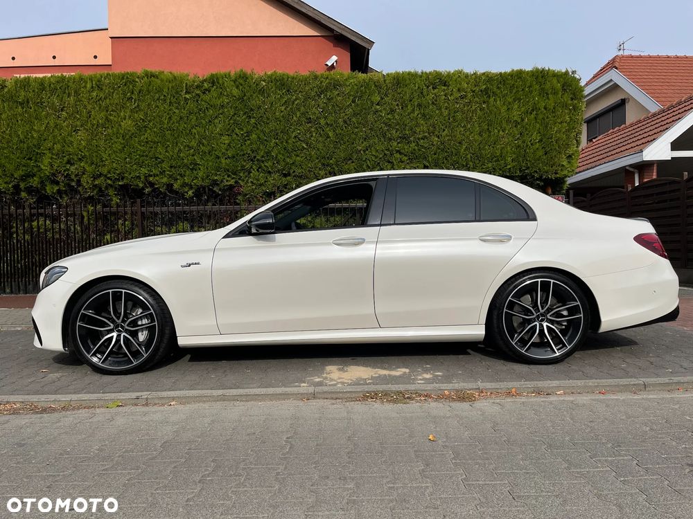 Mercedes-Benz Klasa E AMG 53 4-Matic+ - 12