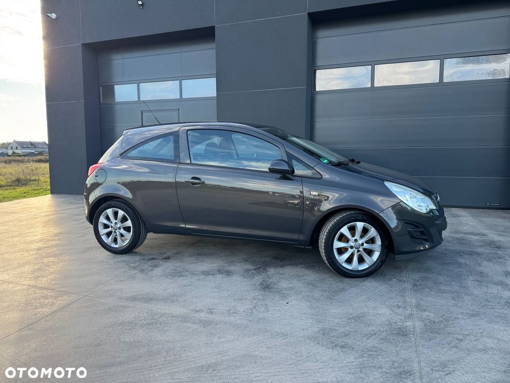Opel Corsa 1.2 16V (ecoFLEX) Color Edition - 12