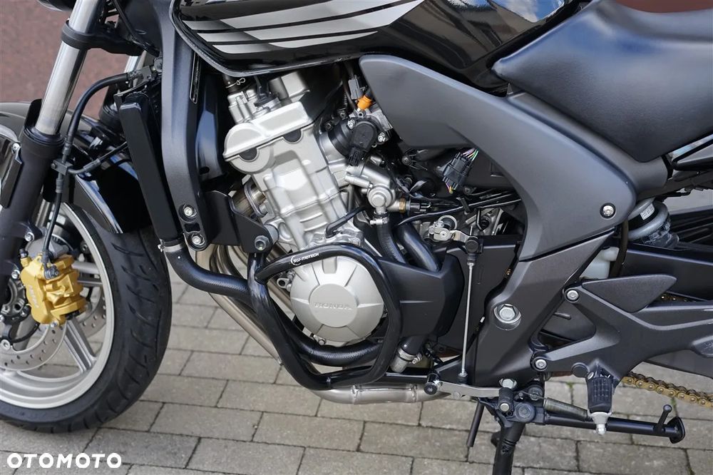 Honda CBF - 30