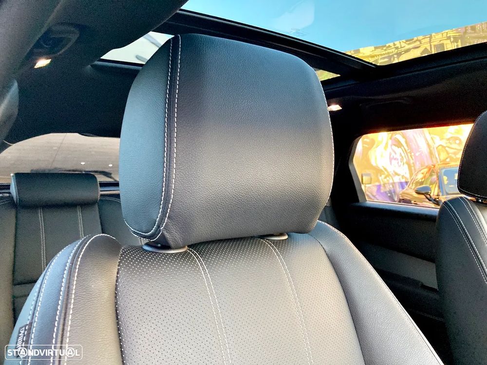 Land Rover Range Rover Velar 2.0 P400e AWD R-Dynamic SE - 40