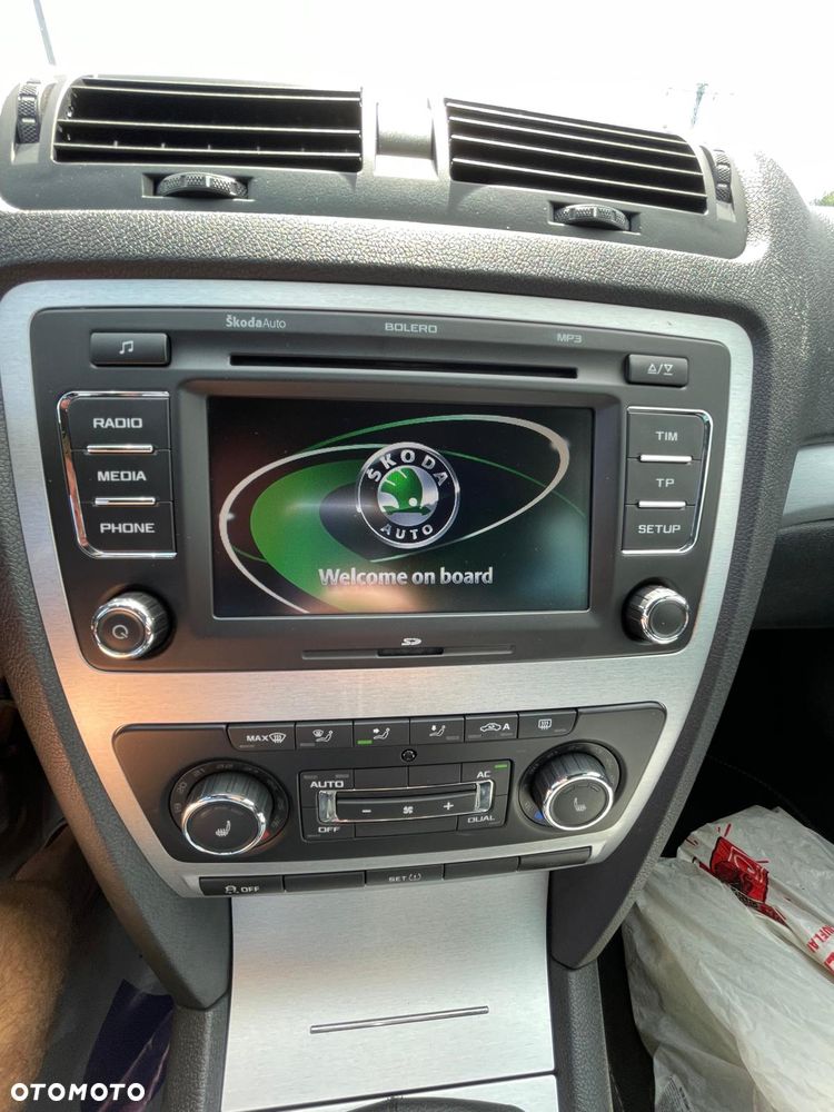 Skoda Octavia 2.0 TDI CR DPF RS - 18