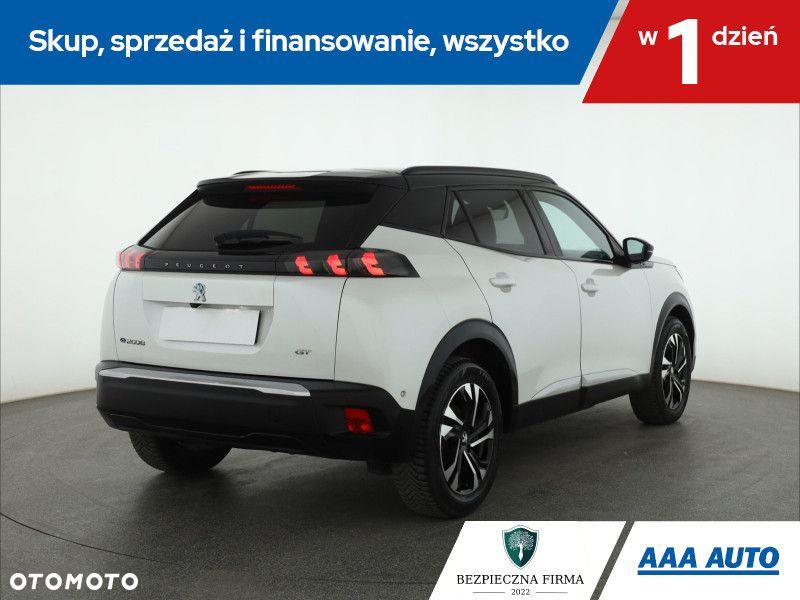 Peugeot 2008 - 7