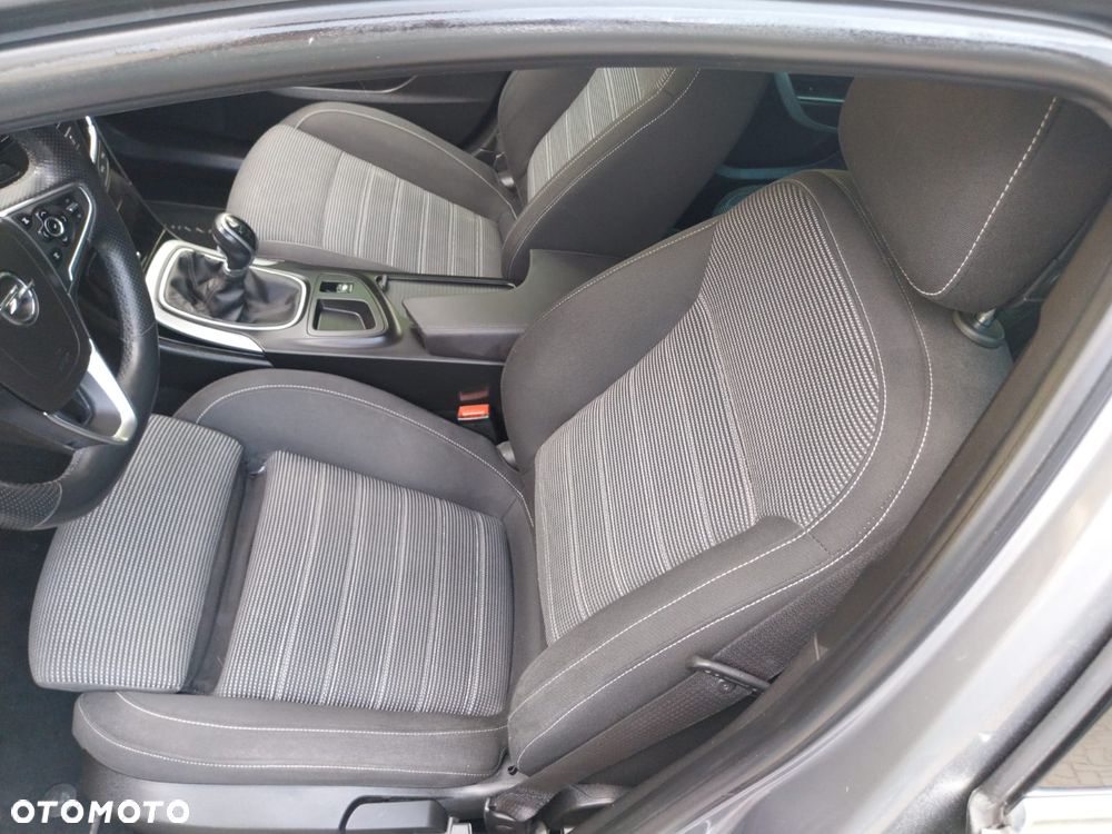 Opel Insignia 2.0 Business Edition - 25
