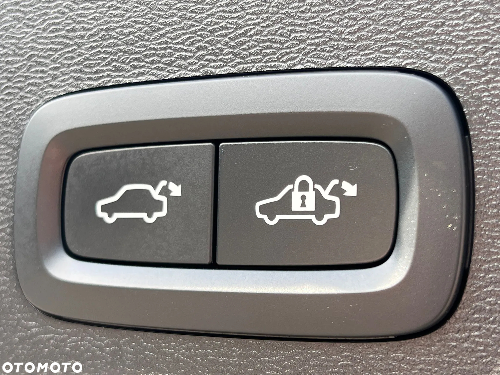 Volvo XC 40 - 26